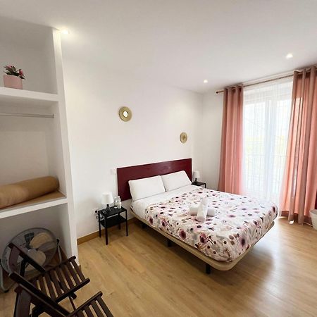 Hostal Abaaly Madrid Eksteriør bilde
